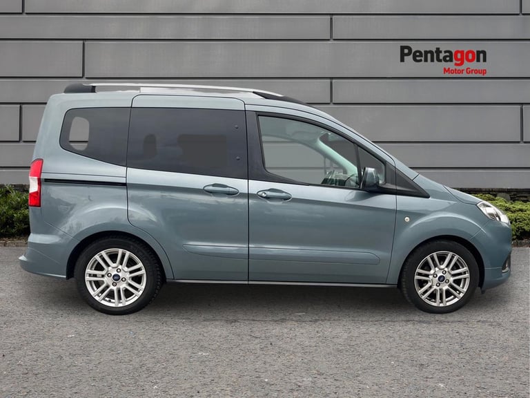  Ford Tourneo Courier 1.0 Ecoboost Titanium MPV 5dr Petrol Manual Euro 6 100 Ps
