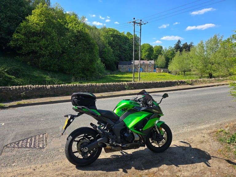 Kawasaki, Z, 2017, 1043 (cc)