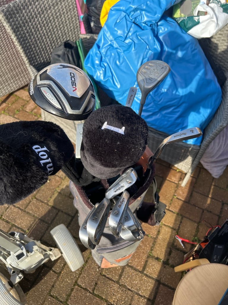 13 golf clubs set and bag and trolley 