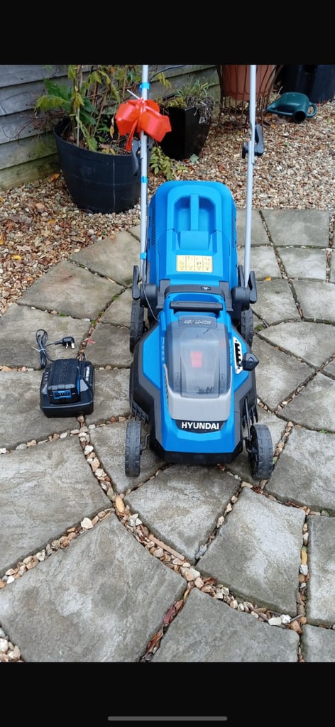 image for Cordless lawnmower 