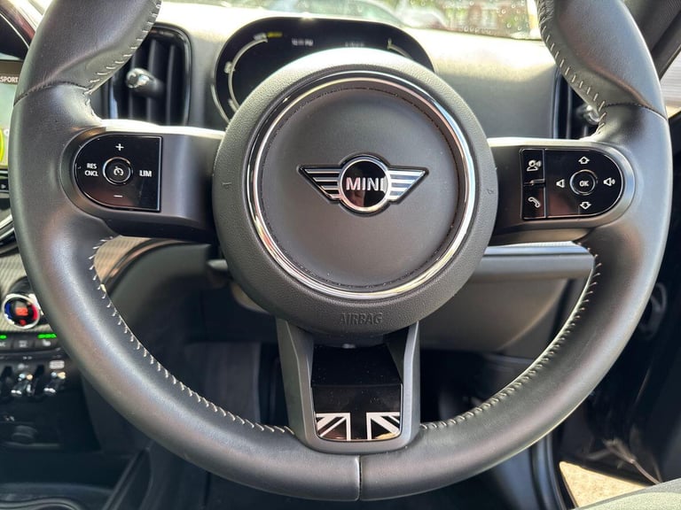 2023 MINI Countryman 1.5 10kWh Cooper SE Exclusive Auto ALL4 Euro 6 (s/s) 5dr HATCHBACK Petrol/El...