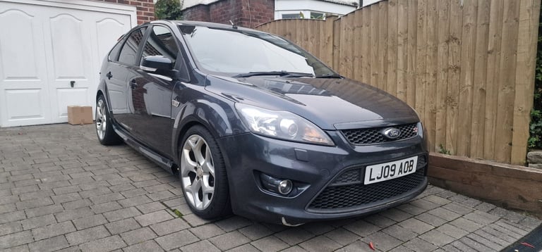 Ford, FOCUS, Hatchback, 2009, Manual, 2522 (cc), 5 doors