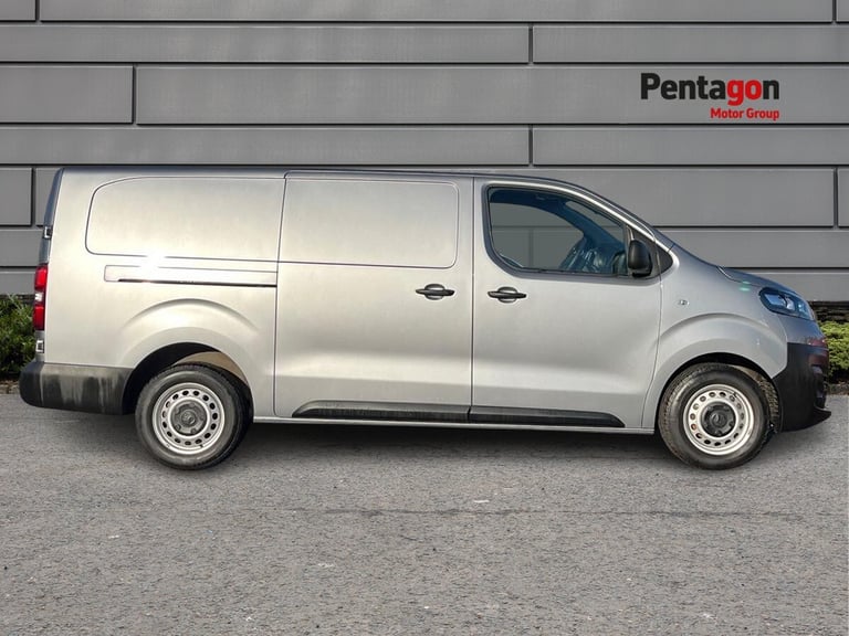  Vauxhall Vivaro Panel 1.5 Turbo D 2900 Prime Panel Van 6dr Diesel Manual L2 H1