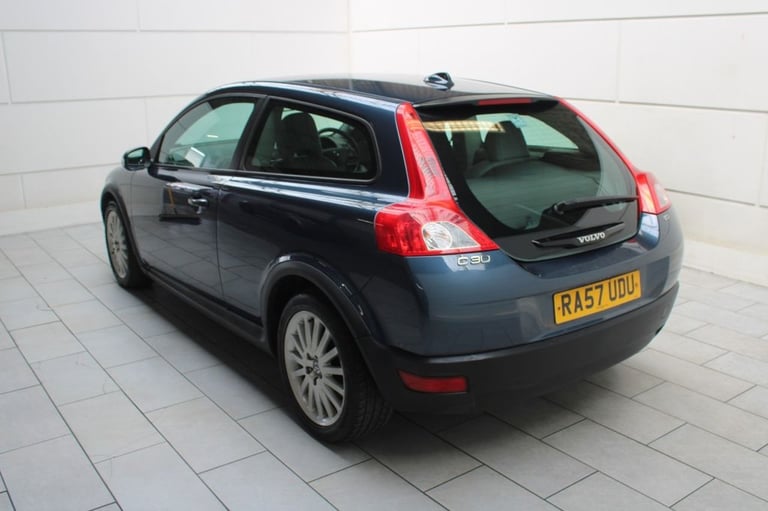 2007 Volvo C30 2.0 SE Lux Coupe 2dr Petrol Manual (177 g/km, 143 bhp) Coupe Petrol Manual