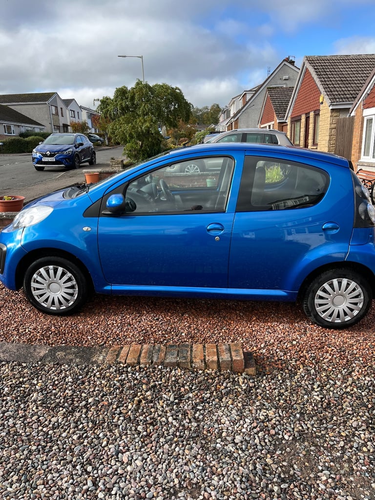 Citroen, C1, Hatchback, 2013, Manual, 998 (cc), 5 doors