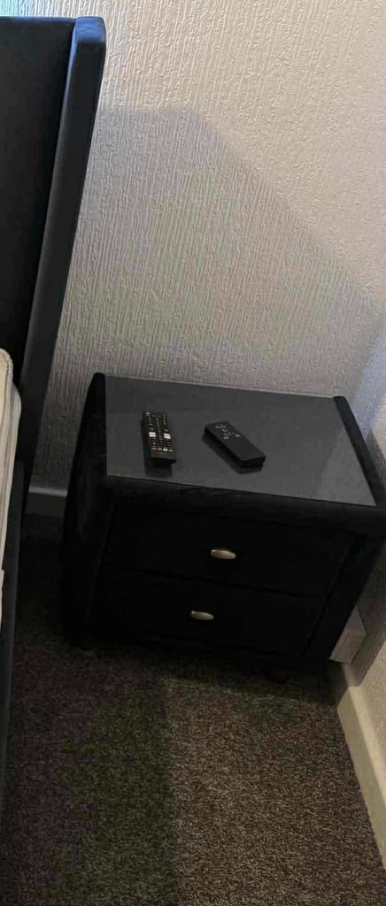 Smart Tv king size bed frame, matress   