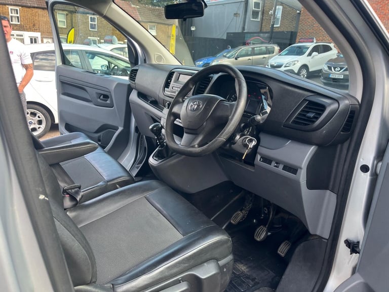 2019 Toyota ProAce 2.0D Icon Long Panel Van LWB Euro 6 (s/s) 6dr PANEL VAN Diesel Manual