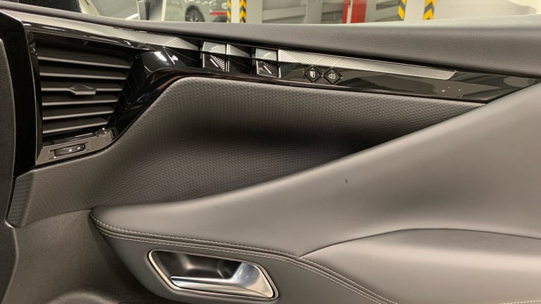 2025 DS Automobiles DS 4 1.6 E-TENSE 12.4kWh Rivoli Hatchback 5dr Petrol Plug-in Hybrid EAT8 Euro...