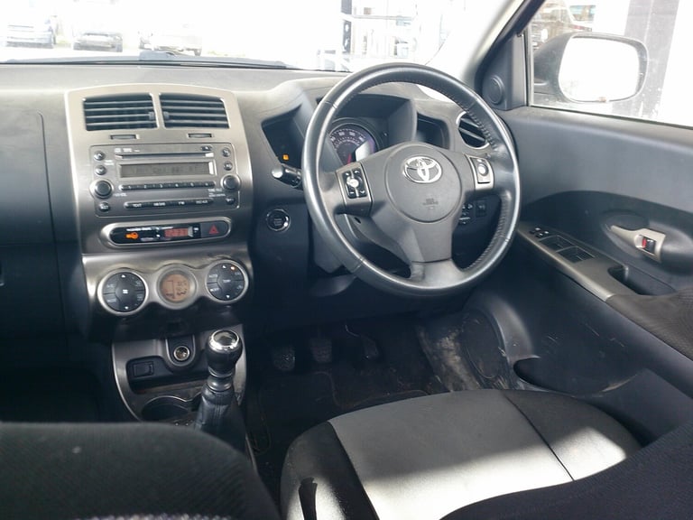 2012 Toyota Urbancruiser 1.4 D-4D 5dr 4WD HATCHBACK Diesel Manual