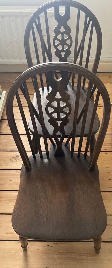 4 Vintage Jaycee Windsor Wheelback Dark Oak Dining Chairs