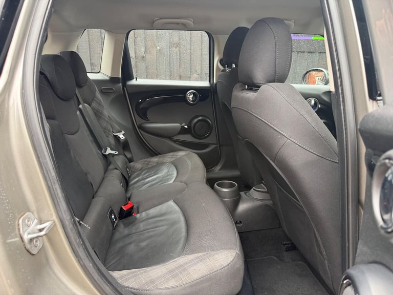 2016 MINI Hatch 2.0 Cooper SD Euro 6 (s/s) 5dr HATCHBACK Diesel Manual