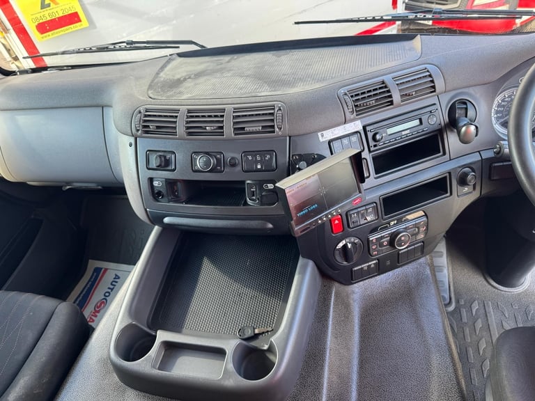 2020 DAF CF 340 6X2 BOX 