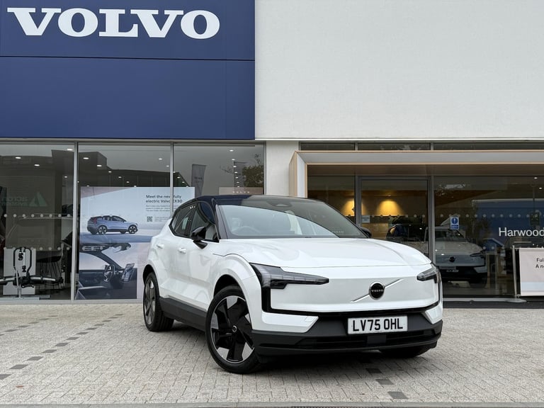2025 Volvo EX30 Single Motor Extended Range 69kWh Plus SUV 5dr Electric Auto (272 ps) ESTATE Elec...