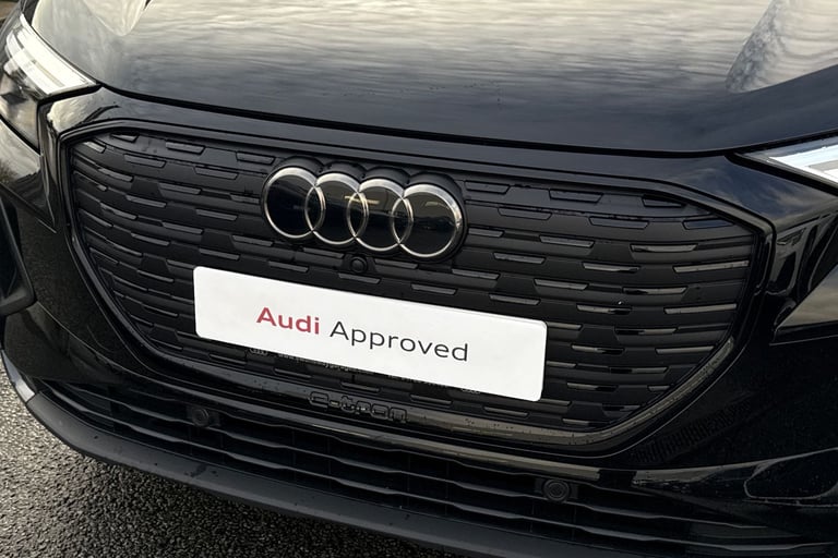 2024 Audi Q4 e-tron Q4 Sportback Black Edition 45 e-tron  210,00 kW SUV Automatic