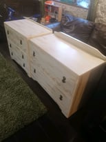 2 X B&E CHEST OF DRAWERS plus 2 bedside drawers