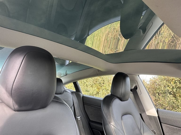 2022 Tesla Model 3 RWD 4dr Auto Saloon ELECTRIC Automatic