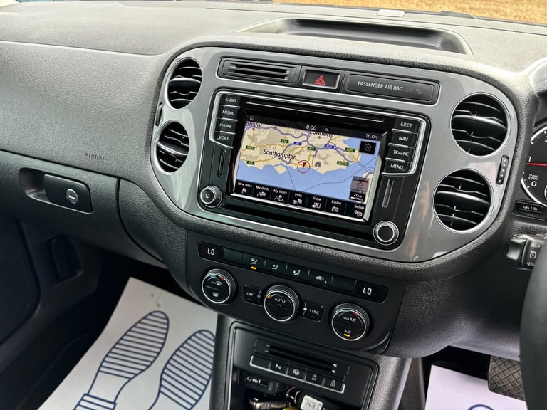 2016 Volkswagen Tiguan 2.0 TDI BlueMotion Tech Match Edition SUV 5dr Diesel DSG