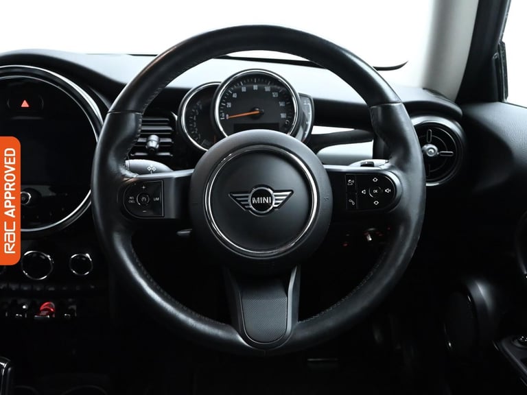 2021 MINI Hatch 1.5 One Classic Hatchback 3dr Petrol Steptronic Euro 6 (s/s) (102 ps) Hatchback P...