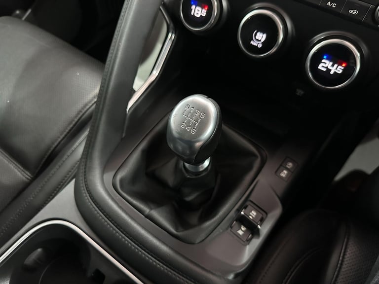 2019 Jaguar E-Pace 2.0 D150 S Euro 6 (s/s) 5dr ESTATE Diesel Manual