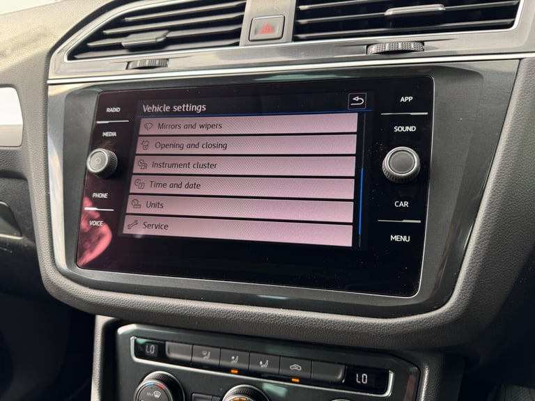 2017 Volkswagen Tiguan 2.0 TDI SE Euro 6 (s/s) 5dr ESTATE Diesel Manual