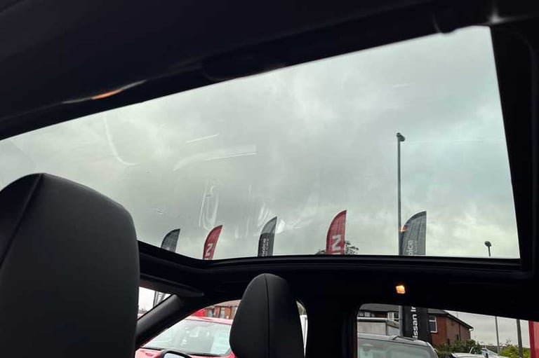 2022 Nissan Qashqai 1.3 DIG-T MH TEKNA 5DR Hatchback Petrol Manual