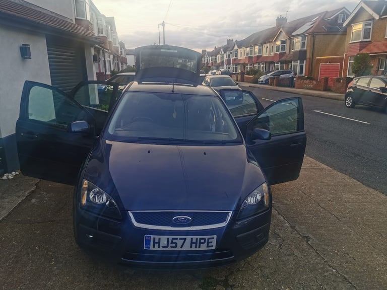 Ford, FOCUS, Hatchback, 2007, Manual, 1596 (cc), 5 doors