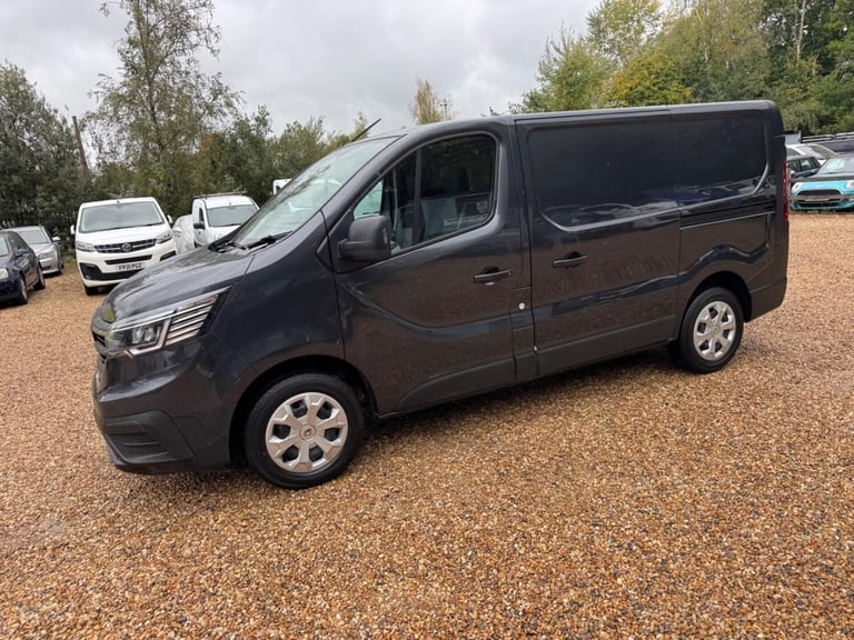 2022 Renault Trafic SL28 Blue dCi 130 Business Van PANEL VAN DIESEL Manual