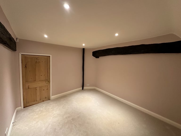 Laminate Herringbone Vinyl Flooring Furniture Assembly Paint Wallpaper Wall panelling 