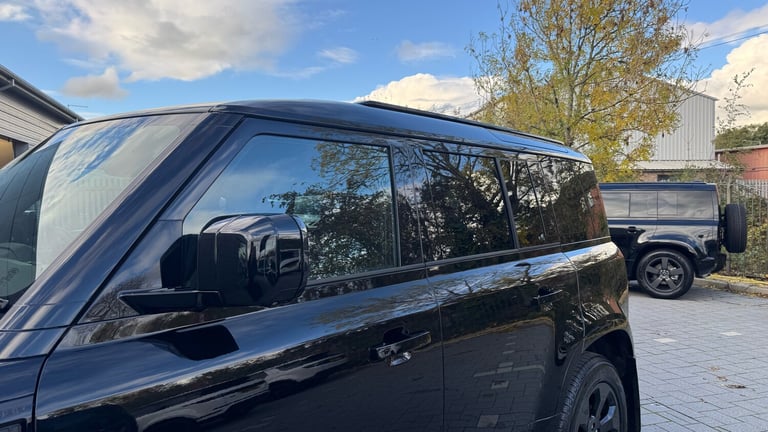 2024 Land Rover Defender 3.0 D250 X-Dynamic SE 110 5dr Auto Diesel Estate Estate Diesel Automatic