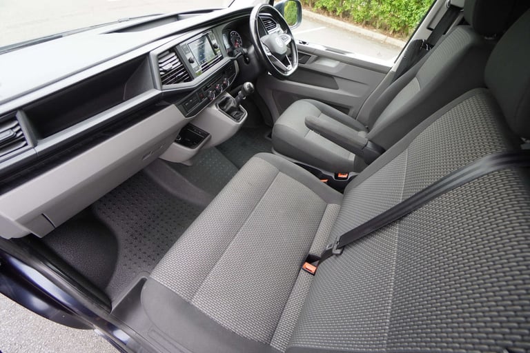 2021 Volkswagen Transporter 2.0 Transporter T28 HighLine TDI SWB Panel Van Diesel Manual