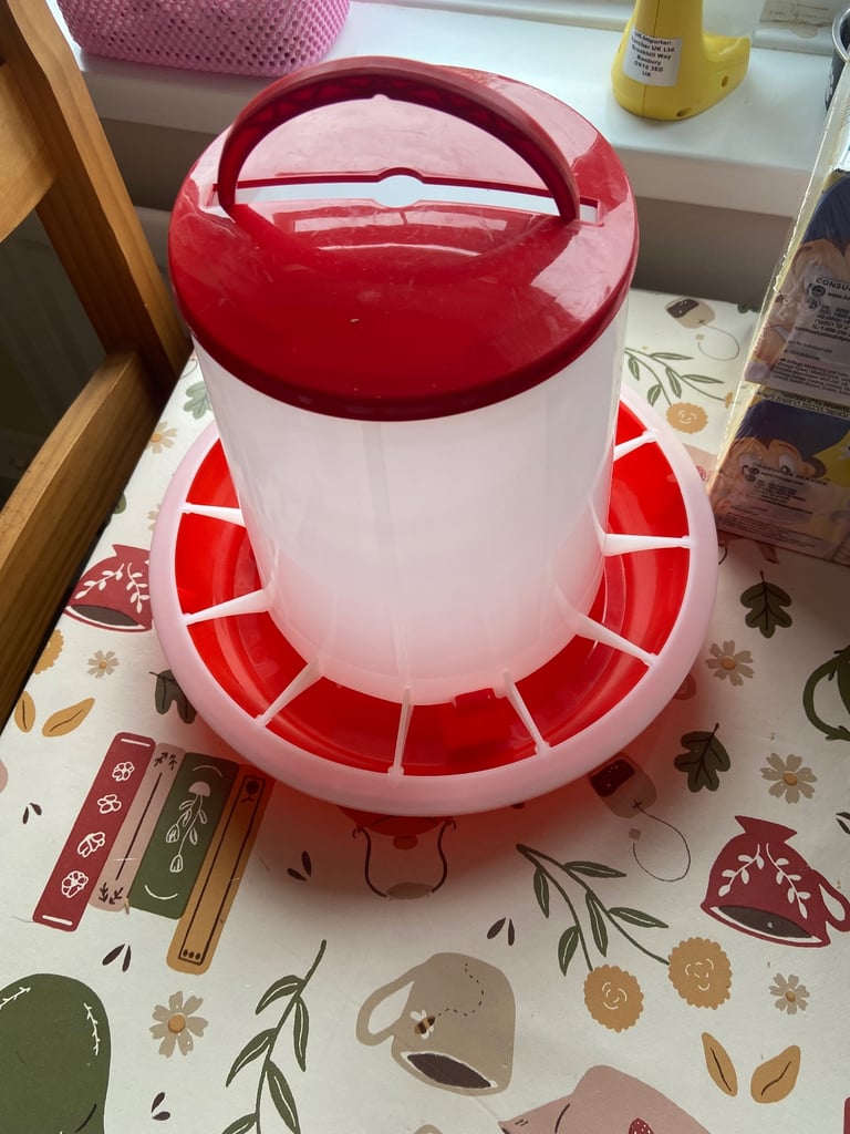 New large chicken feeder