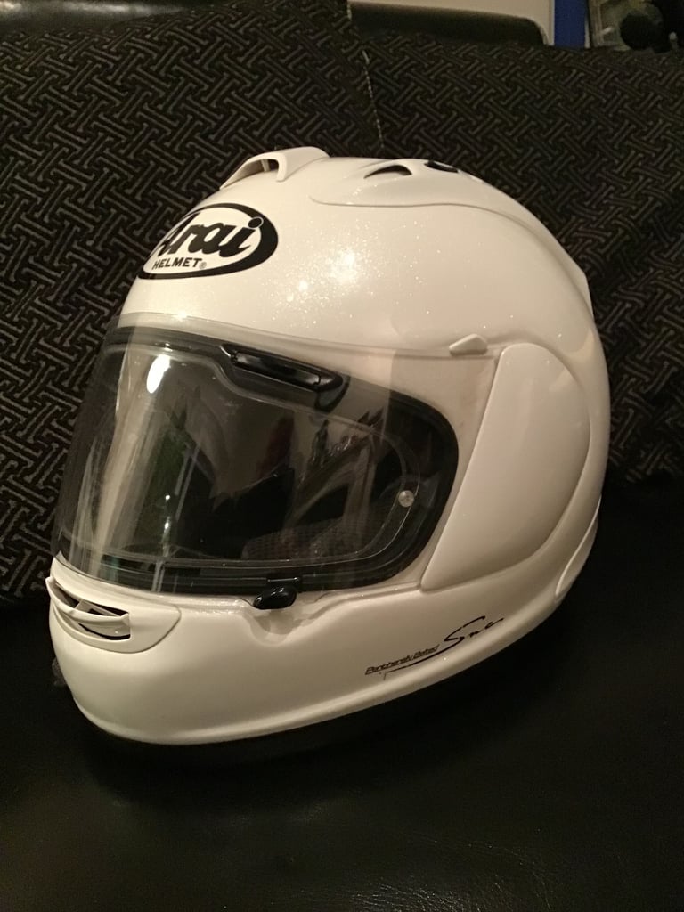 ARAI RX-7 GP Motorcycle Helmet in vgc