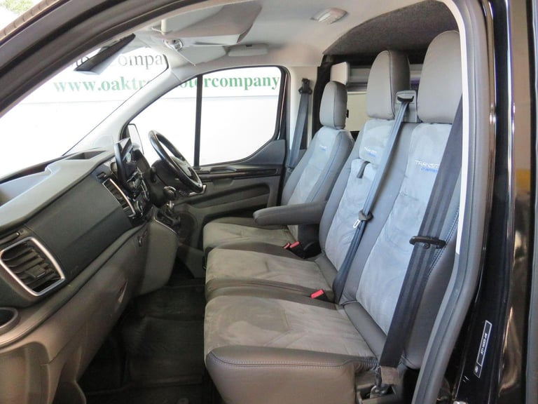 FORD TRANSIT CUSTOM 300 Limited Camper Van - Day Van - Motohome Black Manual Die