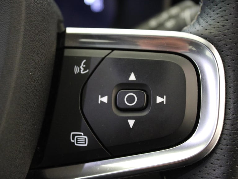 2021 Volvo XC40 P8 Recharge 300kW 78kWh First Edition 5dr AWD Auto 4x4 Electric Automatic