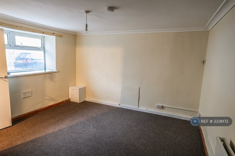 2 bedroom house in Bell Street, Aberdare, CF44 (2 bed) (#2336172)