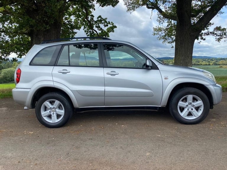 2004 Toyota RAV4 2.0 VVT-i XT3 SUV 5dr Petrol Manual 4WD (211 g/km, 147 bhp) ESTATE Petrol Manual