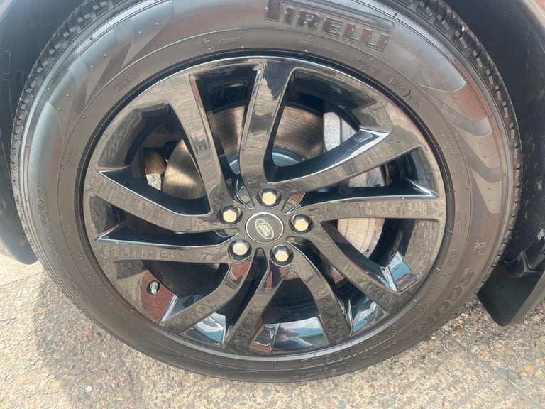 2020 Land Rover Discovery 3.0 SD V6 Landmark Edition Auto 4WD Euro 6 (s/s) 5dr ESTATE Diesel Auto...