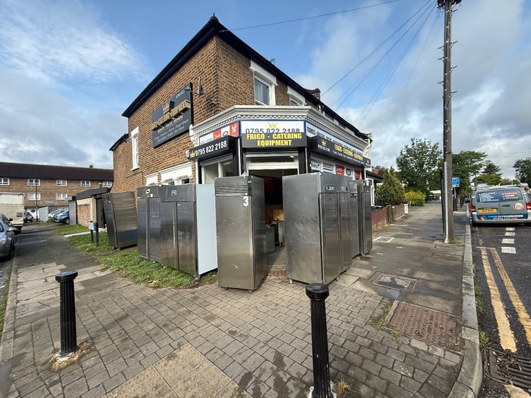Commercial foster Williams fridge or freezer cafe shop restaurant 