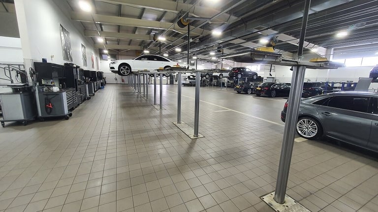 2024 Audi Q4 e-tron Q4 Sportback Black Edition 45 e-tron  210,00 kW SUV Automatic