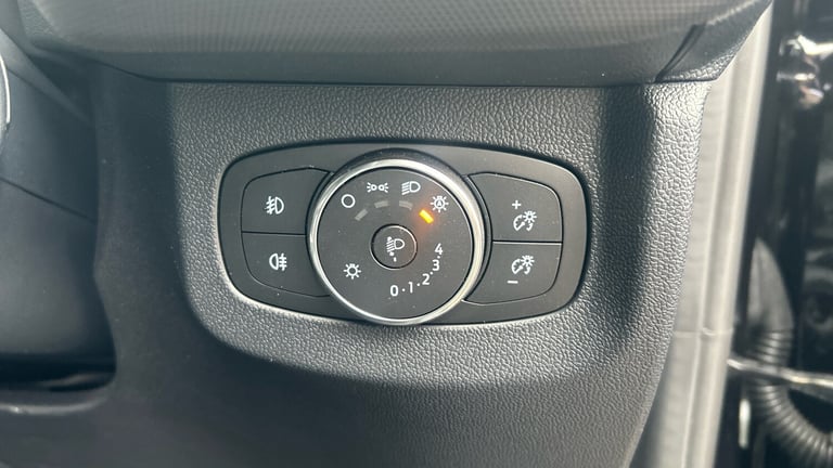 2025 Ford Transit Courier 100kW 43kWh Limited Van Auto PANEL VAN ELECTRIC Automatic