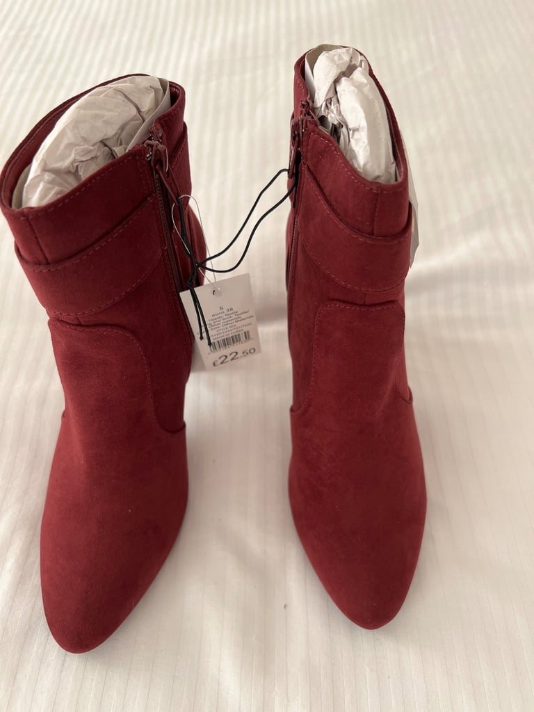 Ladies Boots