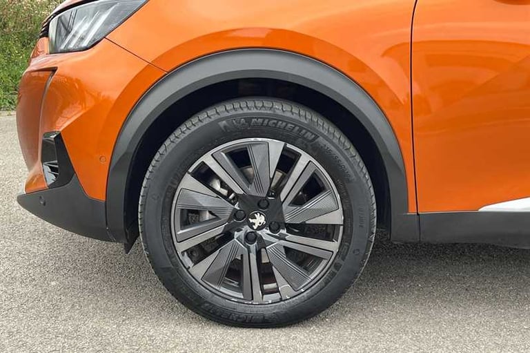 2022 Peugeot E-2008 50kWh GT Premium SUV 5dr Electric Auto (7kW Charger) (136 ps) SUV Electric Au...