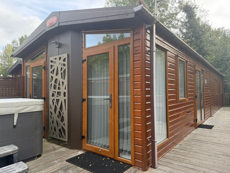 Static Caravan For Sale Off Site Carnaby Envoy 40x13ft, 2 Bedroom