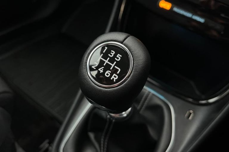 2023 Ford Puma 1.0 EcoBoost Hybrid mHEV Titanium 5dr HATCHBACK PETROL Manual