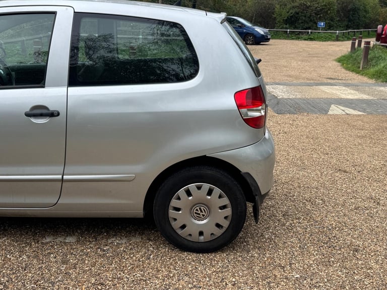 2009 Volkswagen Fox 1.2 6V Euro 4 3dr HATCHBACK Petrol Manual