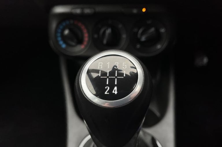 2019 Vauxhall Corsa 1.4 [75] Griffin 5dr - 12 MONTHS MOT, 2 KEYS, HEATED SEATS &amp; STEERING WHE...