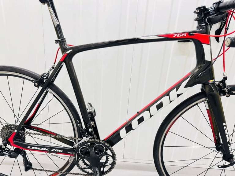 LOOK Size/XS Full Carbon 700c Wheels Super slaw Road Bike.