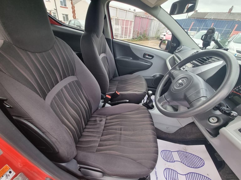 Nissan Pixo 1.0 n-tec Euro 5 5dr Petrol Manual - Image 5