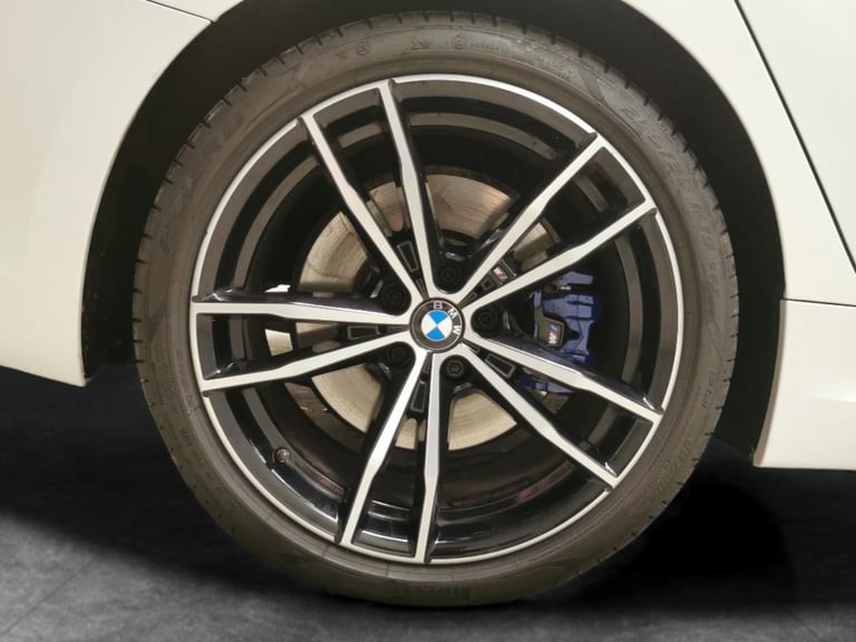 2019 BMW 3 Series 2.0 320i M Sport Saloon 4dr Petrol Auto xDrive Euro 6 (s/s) (184 ps) - HEAT Sal...