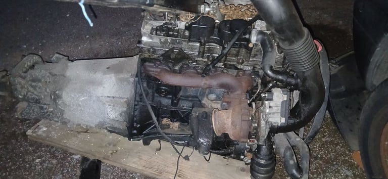 2008 Mercedes Sprinter 2.1 engine or gearbox